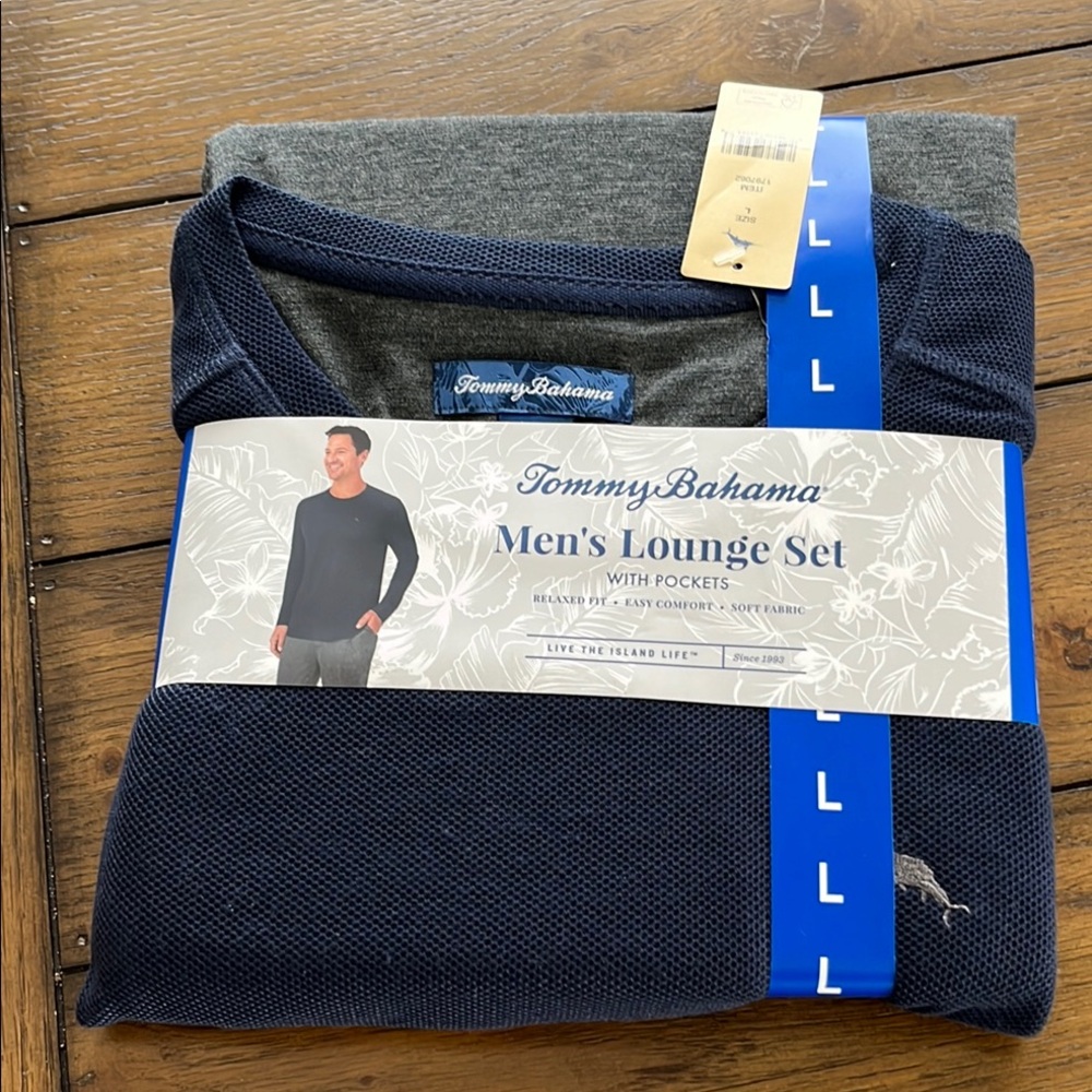 Tommy Bahama Men's Lounge Set - Navy and Gray